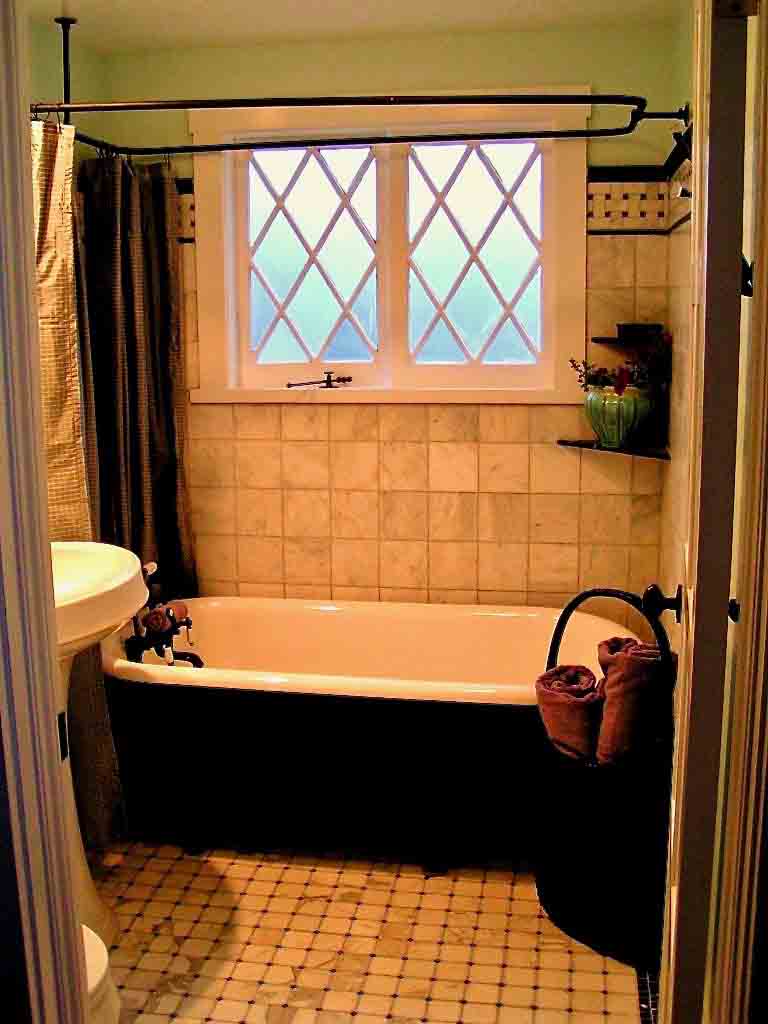 UNITA bath.jpg