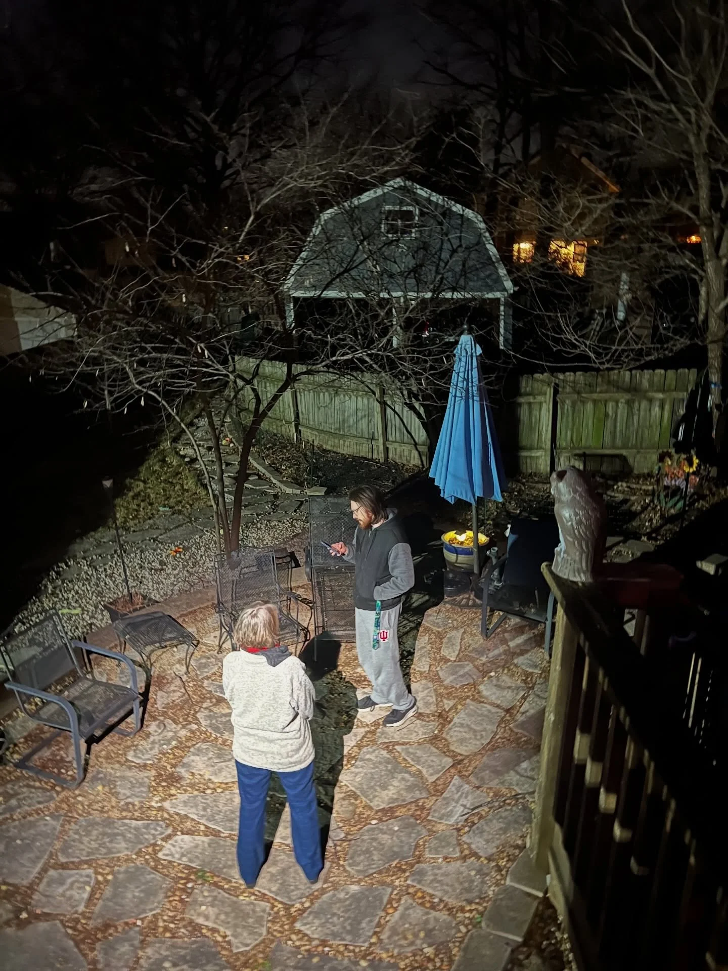 🎬🥶 Chilly but always worth the perfect shot with @lostonthemetrostl 🫶😍

#gandaproductionsstl #musicvideos #lostonthemetro #stlmusicscene #saintlouismo