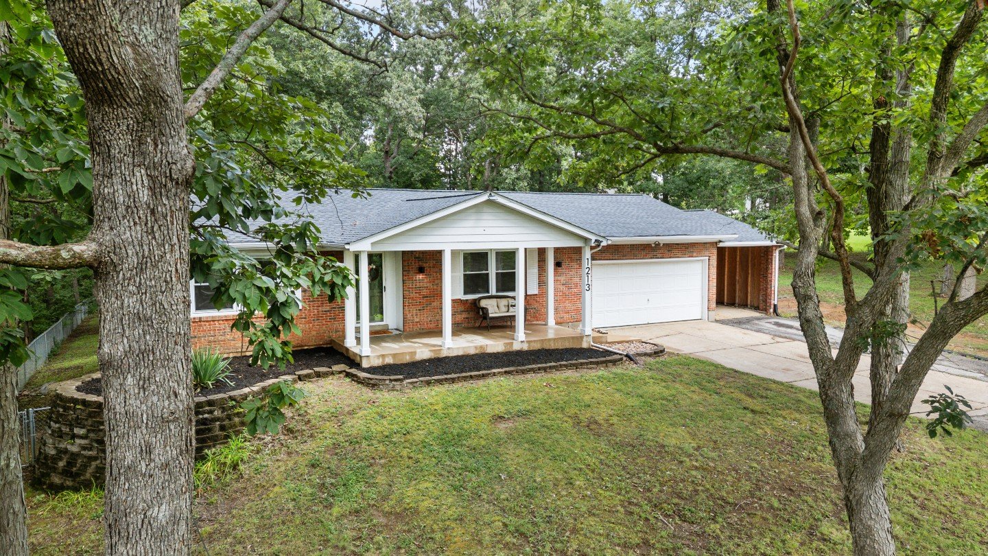 Coming Soon to Union, Missouri! 🌳🏡

We recently took to the skies to capture this beautifully wooded property from every angle. Drone photography gives potential buyers a better look at the home, land, surroundings, and sense of privacy before they