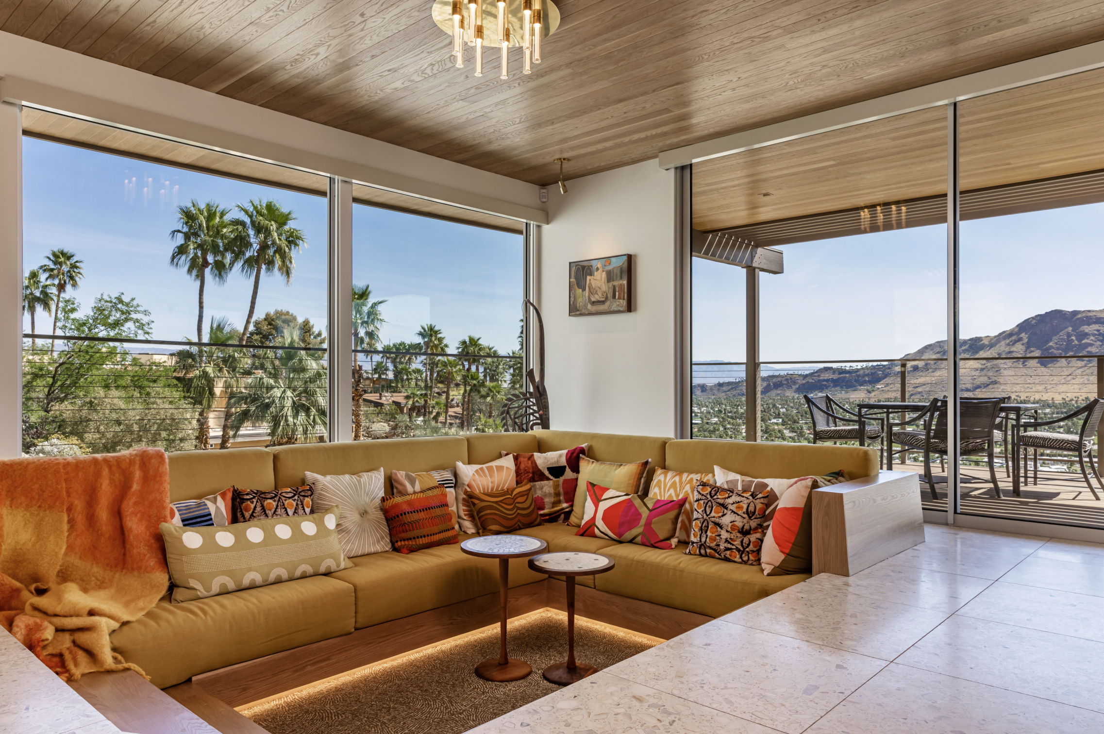 DWELL - SOLEIL HOUSE
