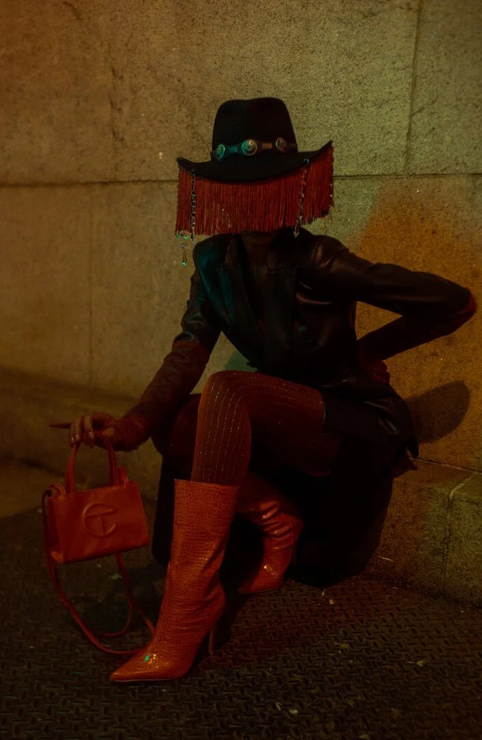 Lady in Red-02j.jpeg