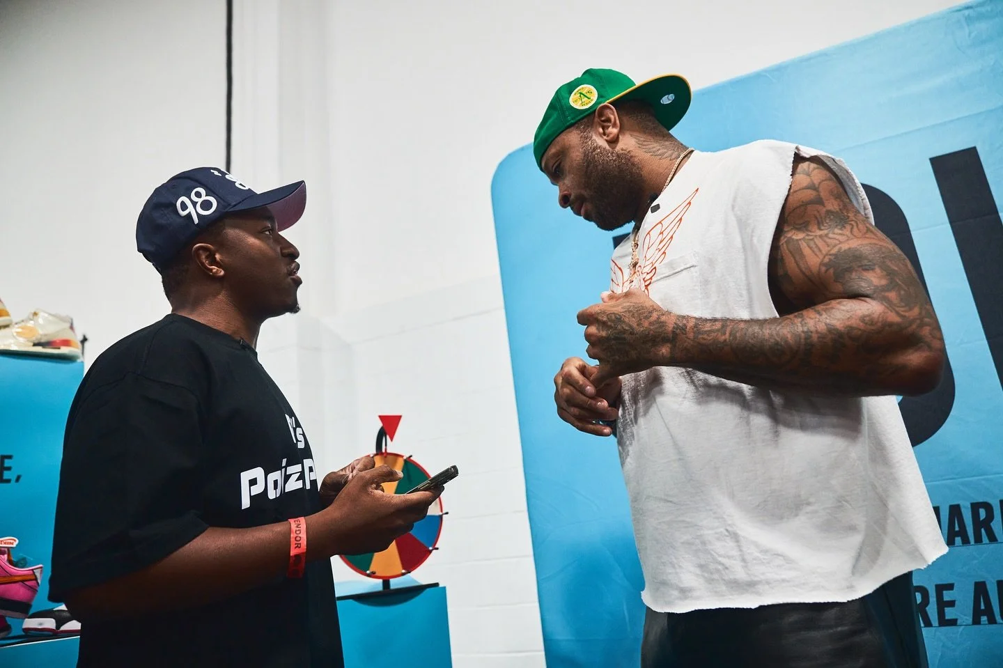 Load The Clip with @pjtucker 

Thank you @poizonapp for allowing me to host and emcee their booth in August.

Full Interview on my #youtube channel.

📷: @agenxin
🧢: @surprisenyc