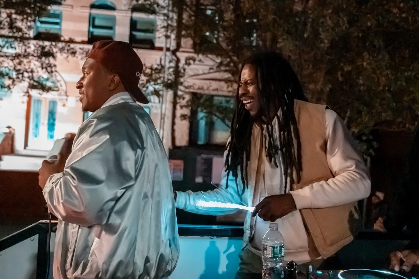 Back by Popular Demand 

Harlem is a place of true grit and glory. Sharing the stage with @indigogeneral  and @livendirectt at the Harlem Holiday Light Parade brought me back to the roots of everything. 

Grateful 🥹 for everyone and everything . 

?