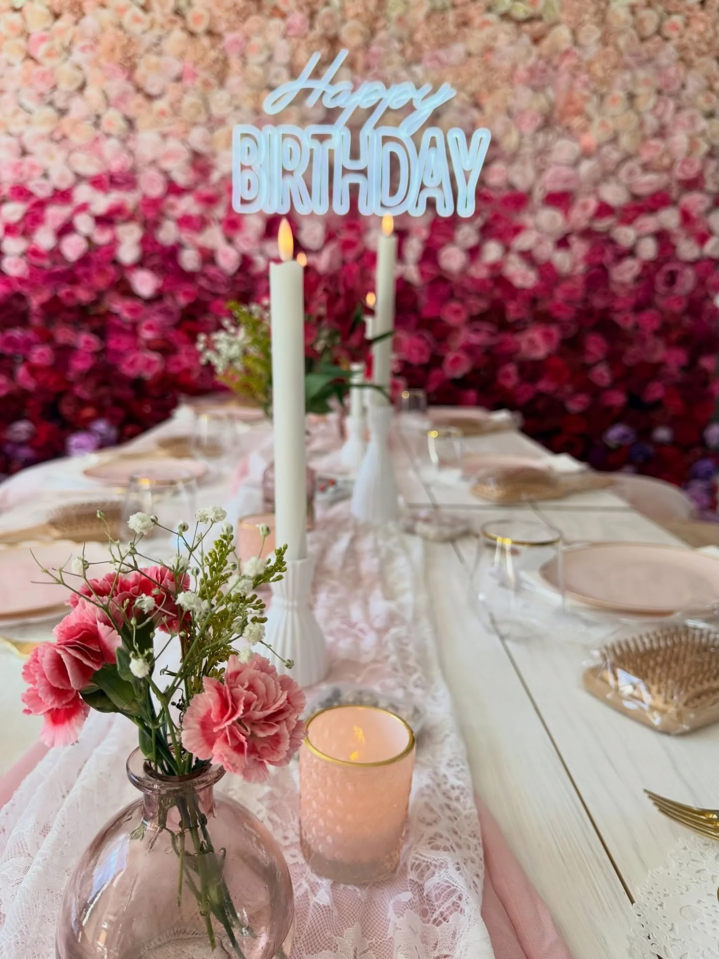 Falling in love with this Galentine&rsquo;s Birthday Party! Our pink ombr&eacute; rose wall was the perfect accent for a Galentine&rsquo;s boho picnic! How fun is the custom hairbrush decorating craft?

Psst - did you know you can add a neon sign to 