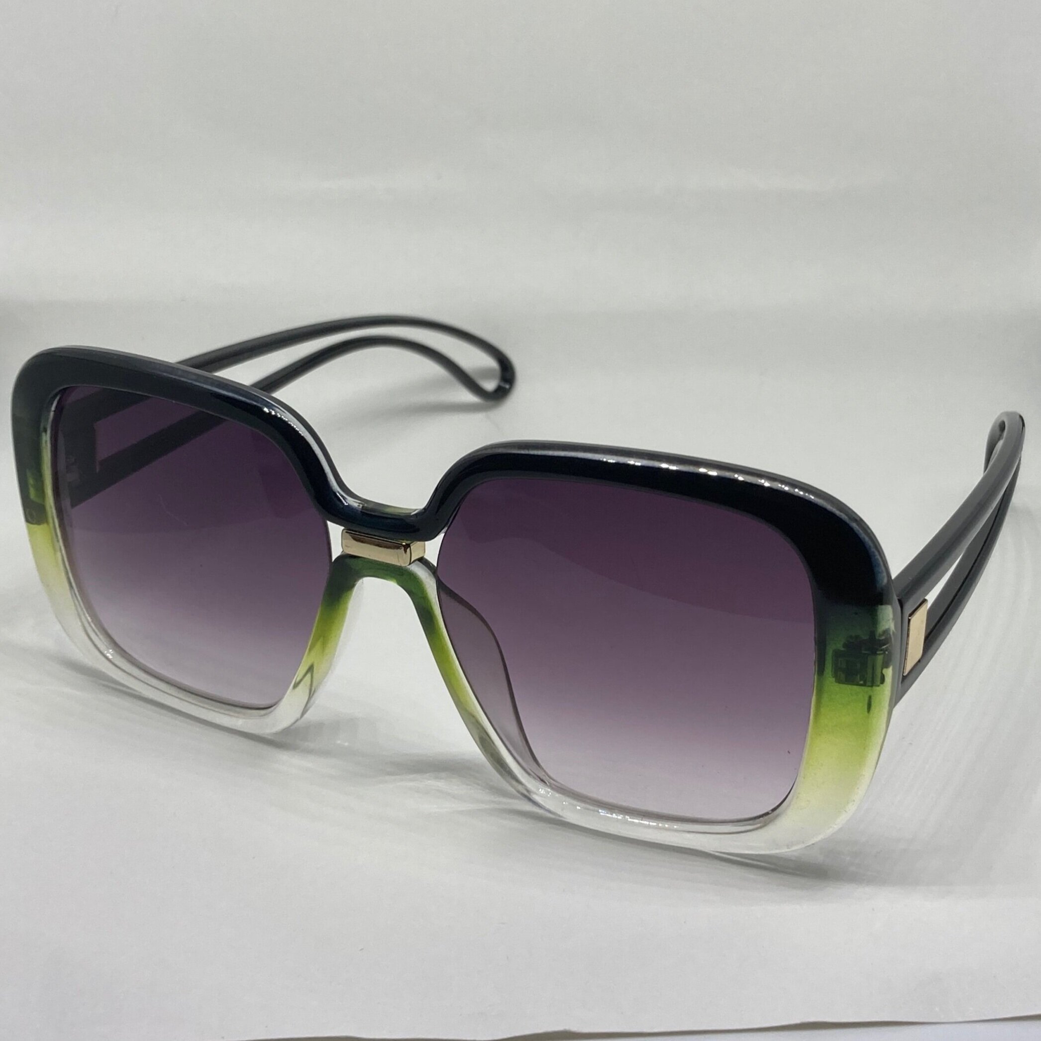 AC8C0129-0CF3-4DB5-8D78-DF386263F298