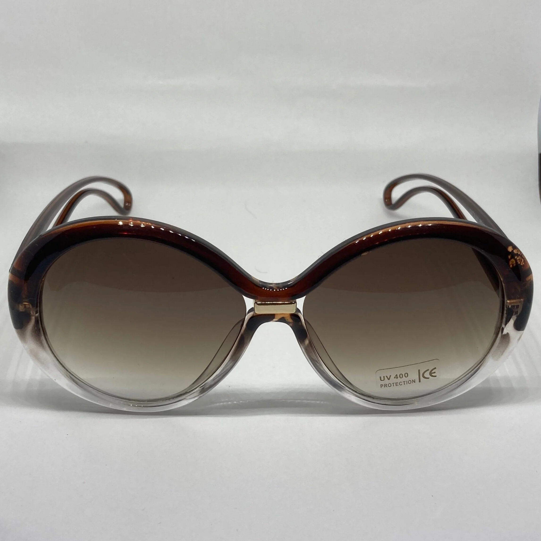 37C2B3F3-8DFD-4221-9C2E-3844501C98C2