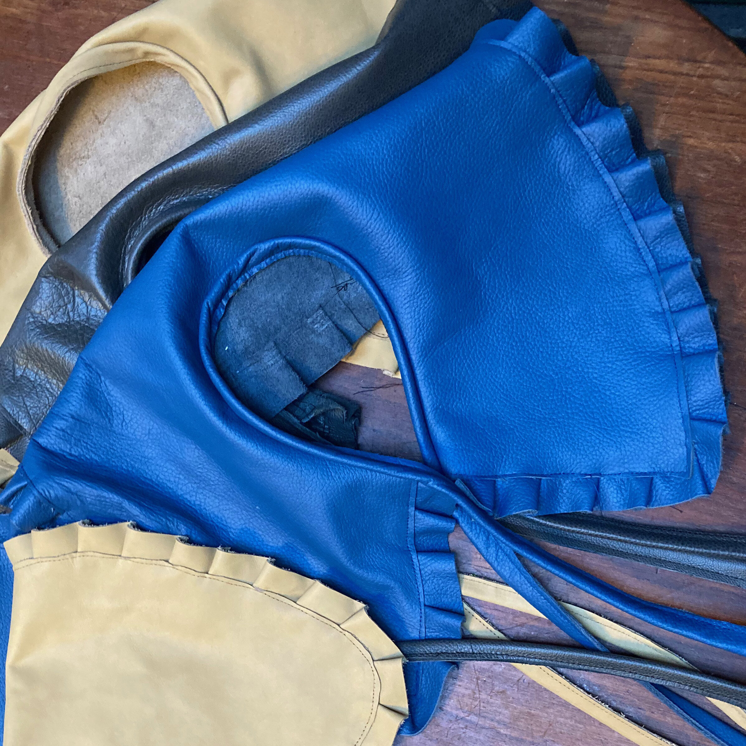 Blue Leather Yeoman Collar