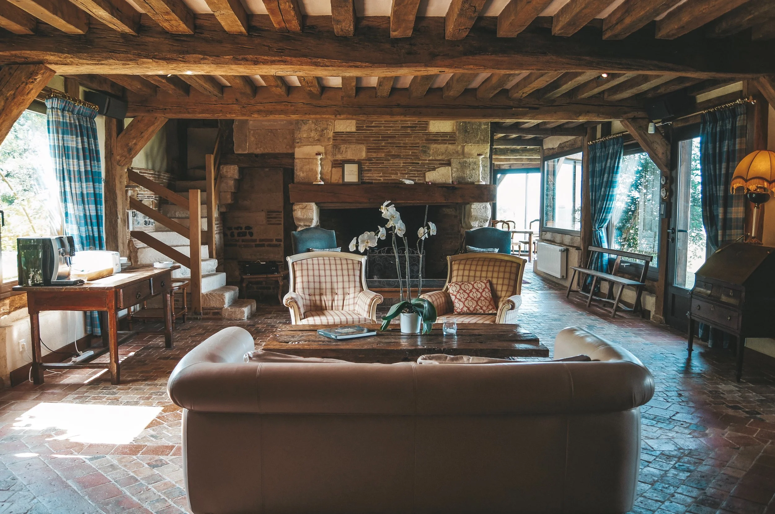 Le Salon avec Cheminée