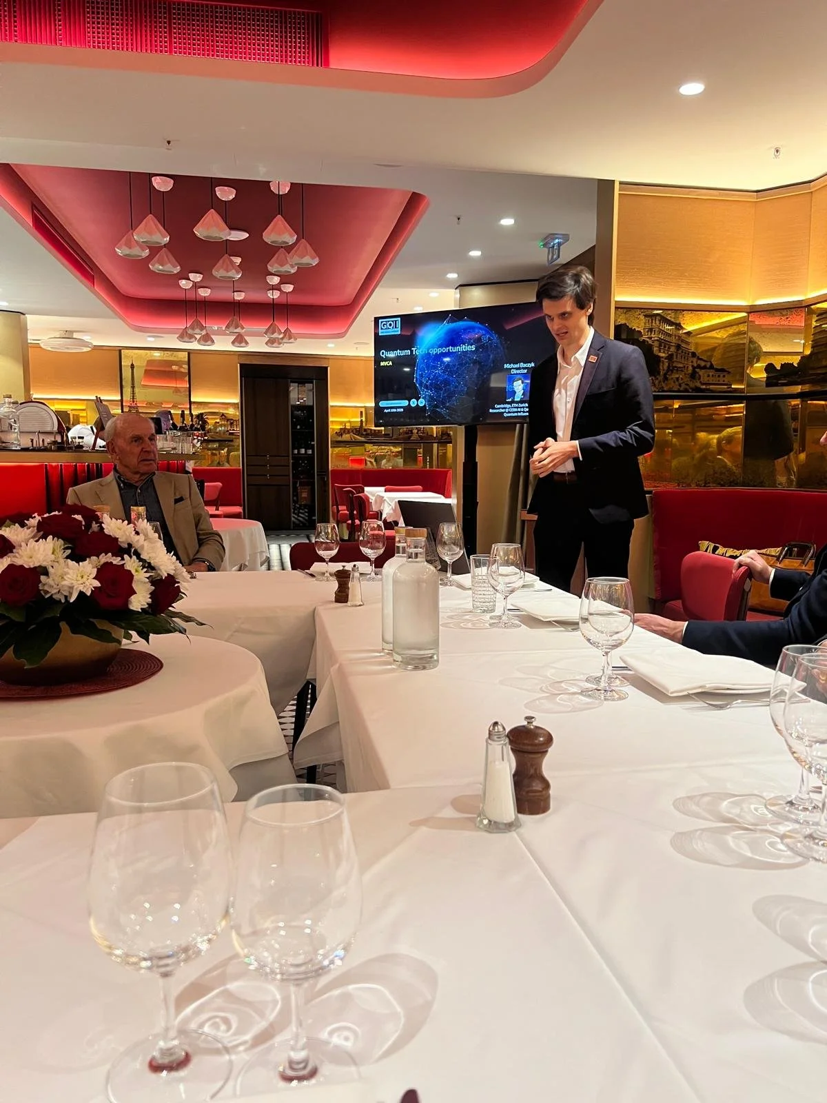 April 10th Lunch: Quantum technology insights by Michael Baczyk