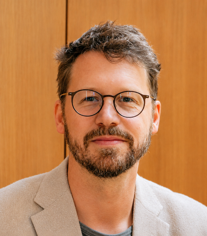 Florian Scheding (1).png
