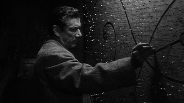 Danse Macabre #15: Film Review — "I Bury the Living" (1958)