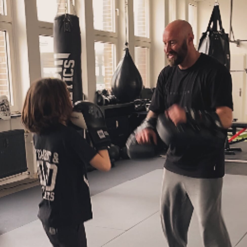 Having a child, that is coachable, respectful, a great teammate, mentally tough, resilient and tries his best IS a direct reflection of your parenting. 

Thank you Emil❤️☺️🙏🏻

#movementisfreedom #movement #mind #martialarts #movementarts #spirit #f