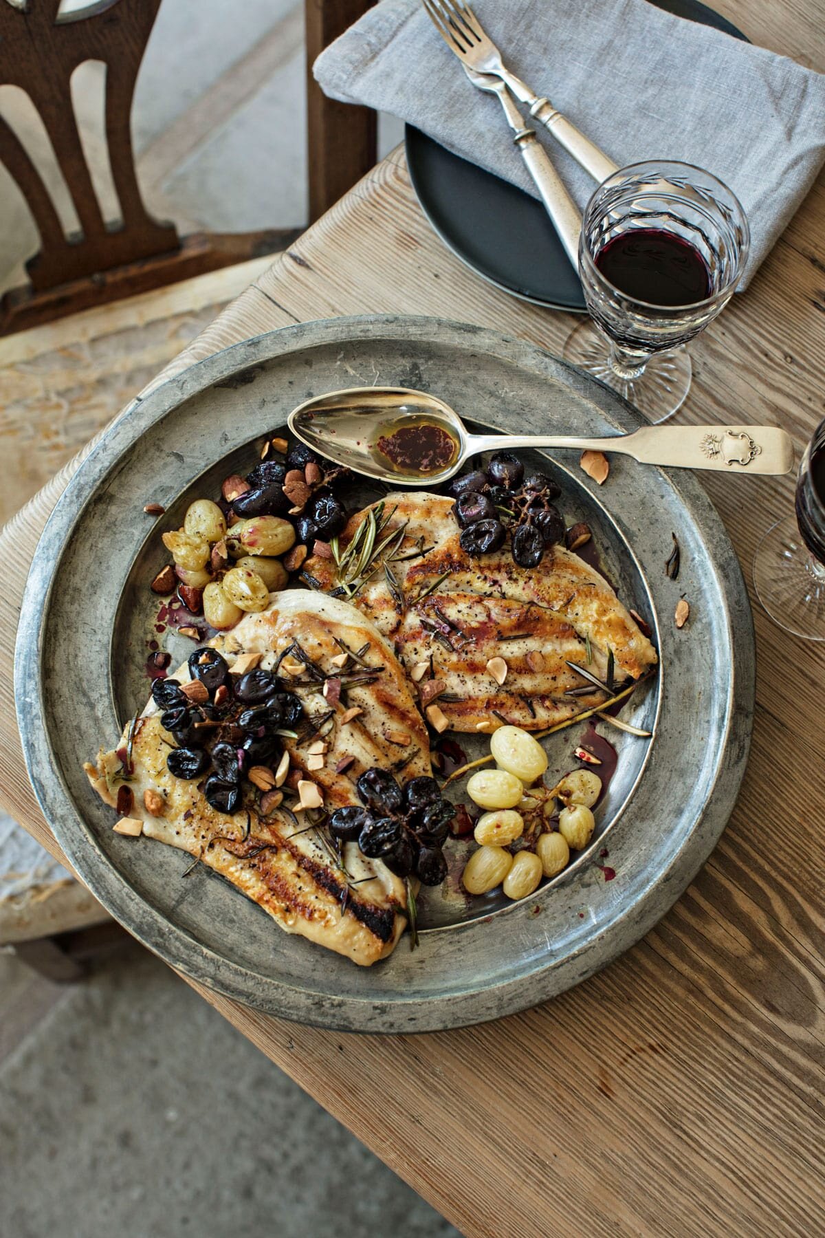 GRILLED-CHICKEN-ROASTED-GRAPEs-min.jpg