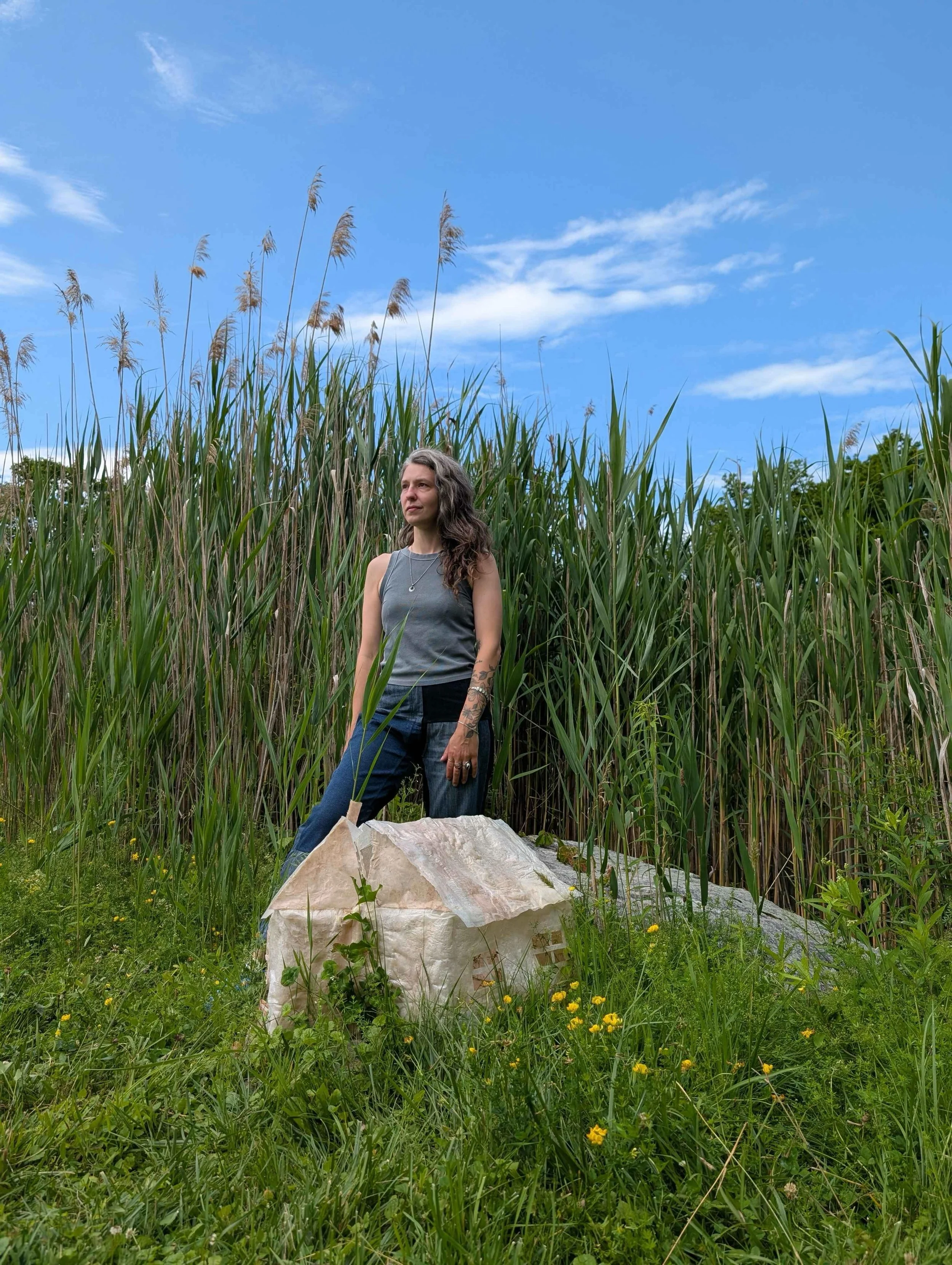 Real pinch me moments over here. So grateful to see my piece &ldquo;home&rdquo; at @armyoffrogsstudio 

It&rsquo;s been resting in this space for a little over a month which has allowed for nature to do its thing. 😍 what an amazing experience