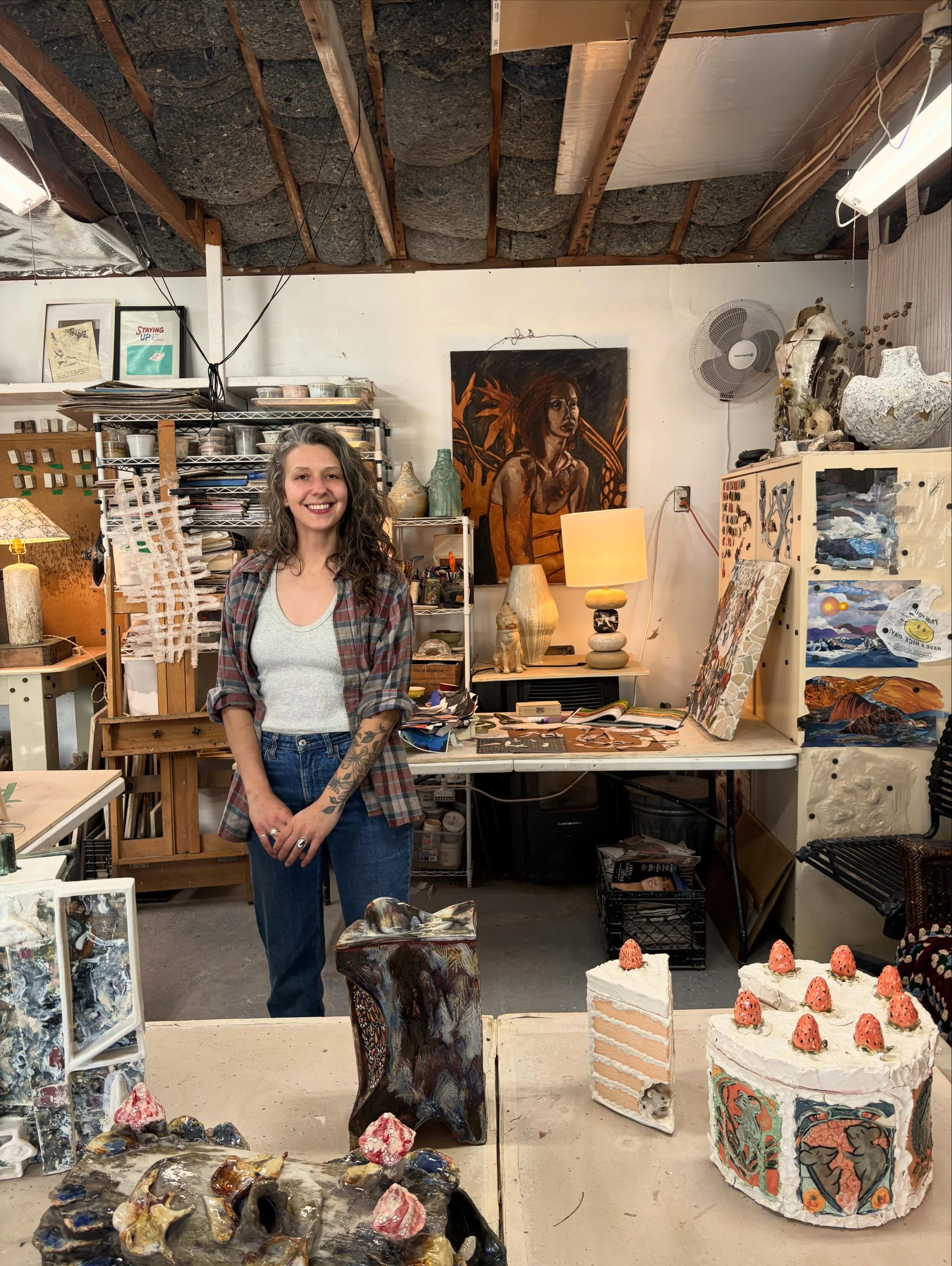 Another beautiful day for Open Studios 🌼

So thankful to all the amazing people that stopped by the studio yesterday. 

📸 @kris.cali &amp; Jay 🥰