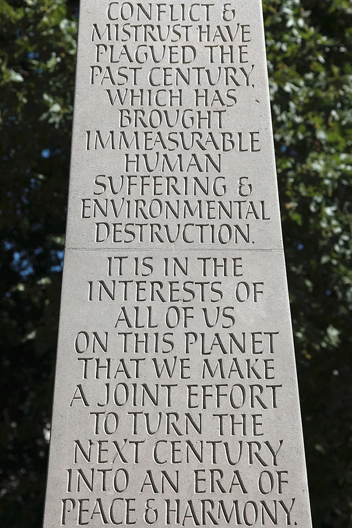 1) English inscription_700px.jpg