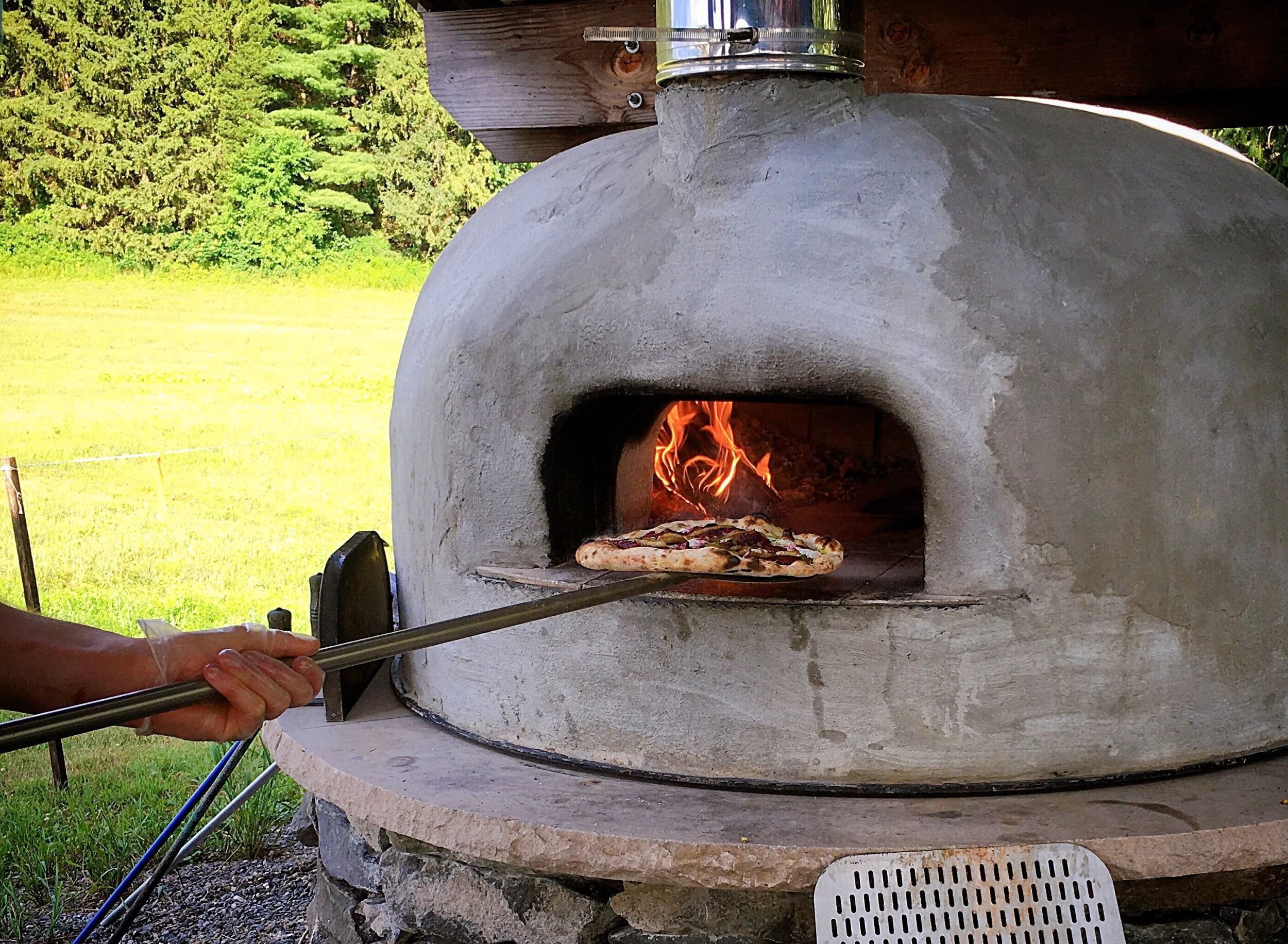 Hilltown Hot Pies – Pizza Pop-Up!