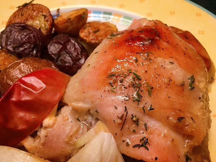 Berkshire Eagle Column: Maple-Mustard Chicken with Apples