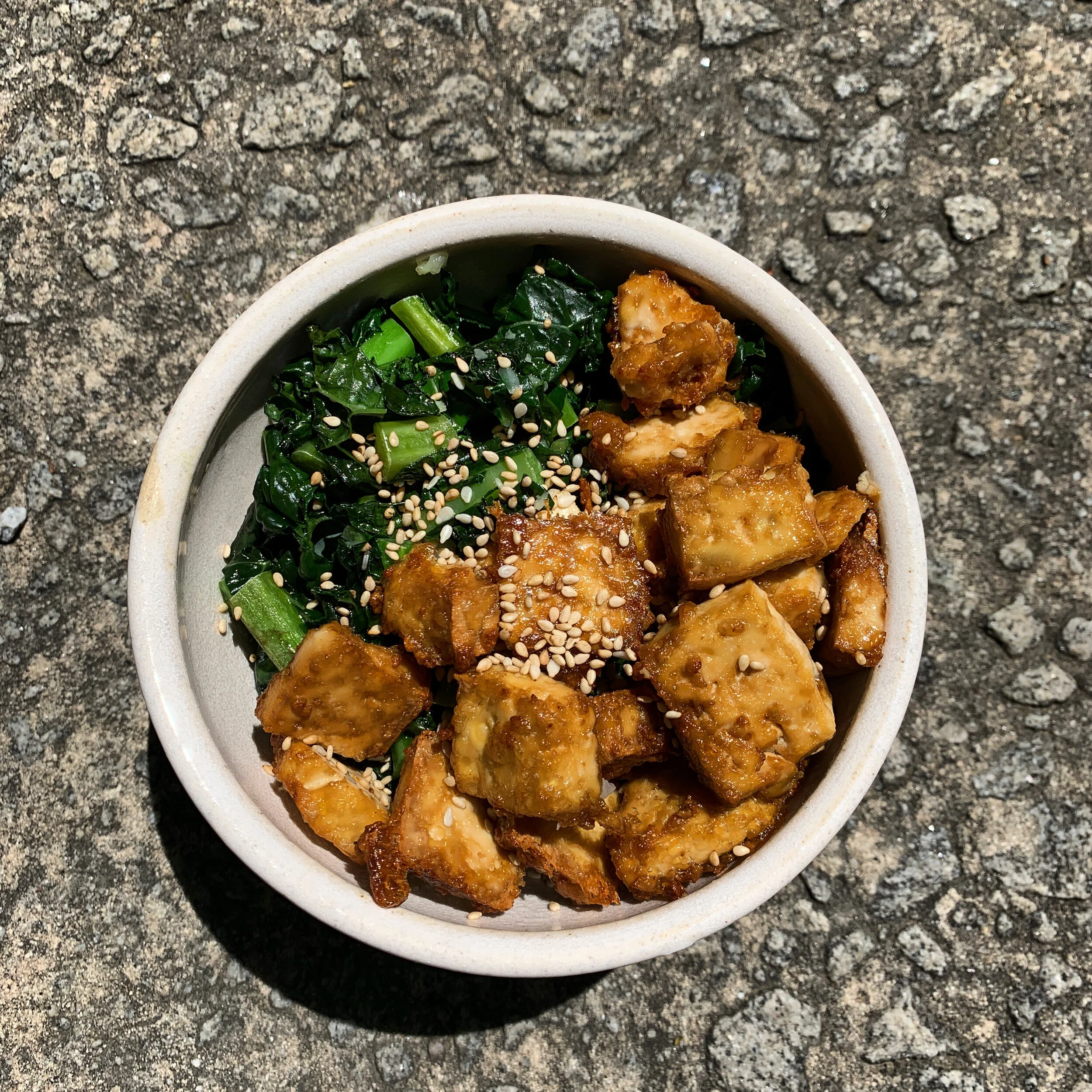 Rice Bowl with Sauteed Kale &amp; Crispy Baked Tofu