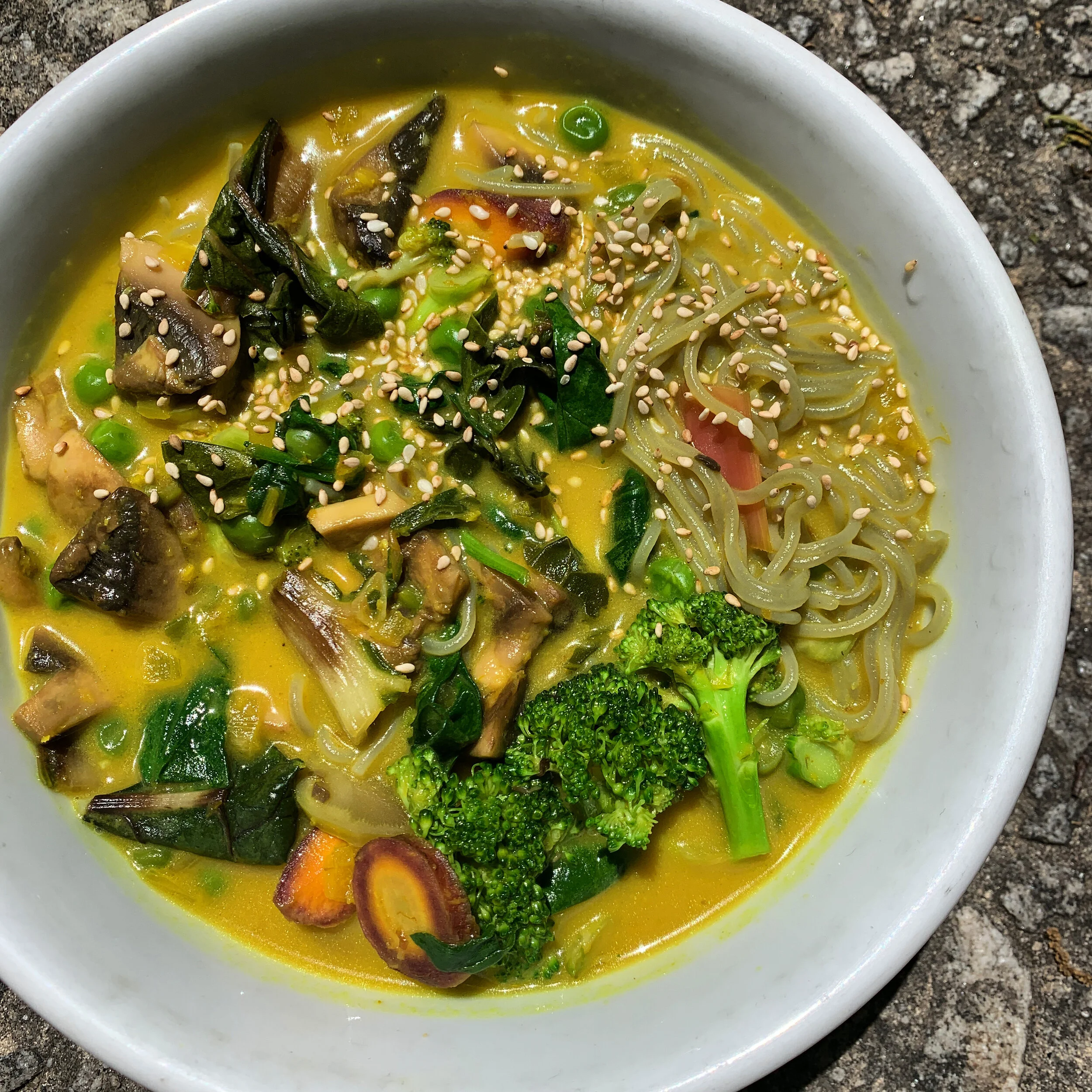 Green Curry with Veggies over Rice Ramen Noodles