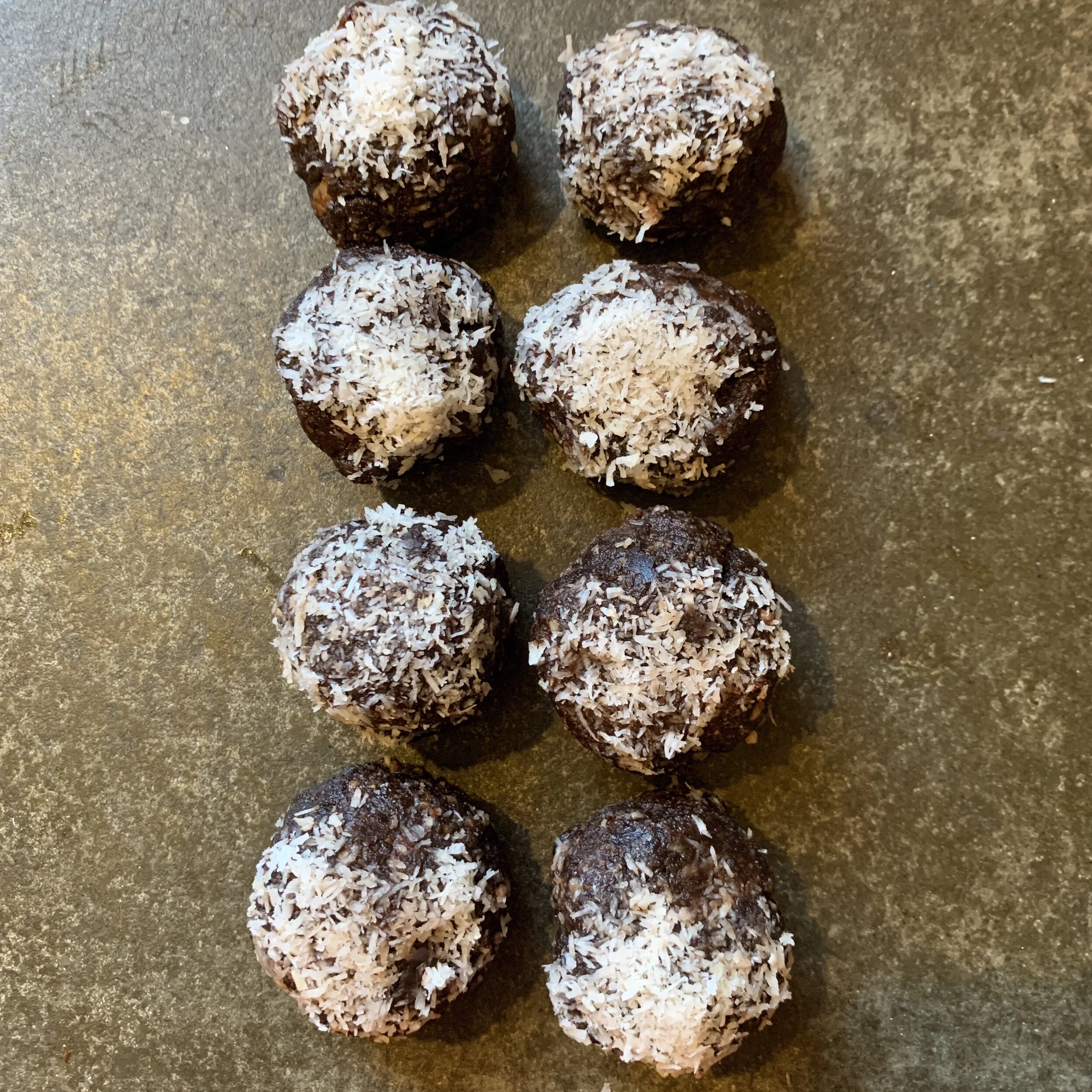 Hemp Dark Chocolate Energy Bites