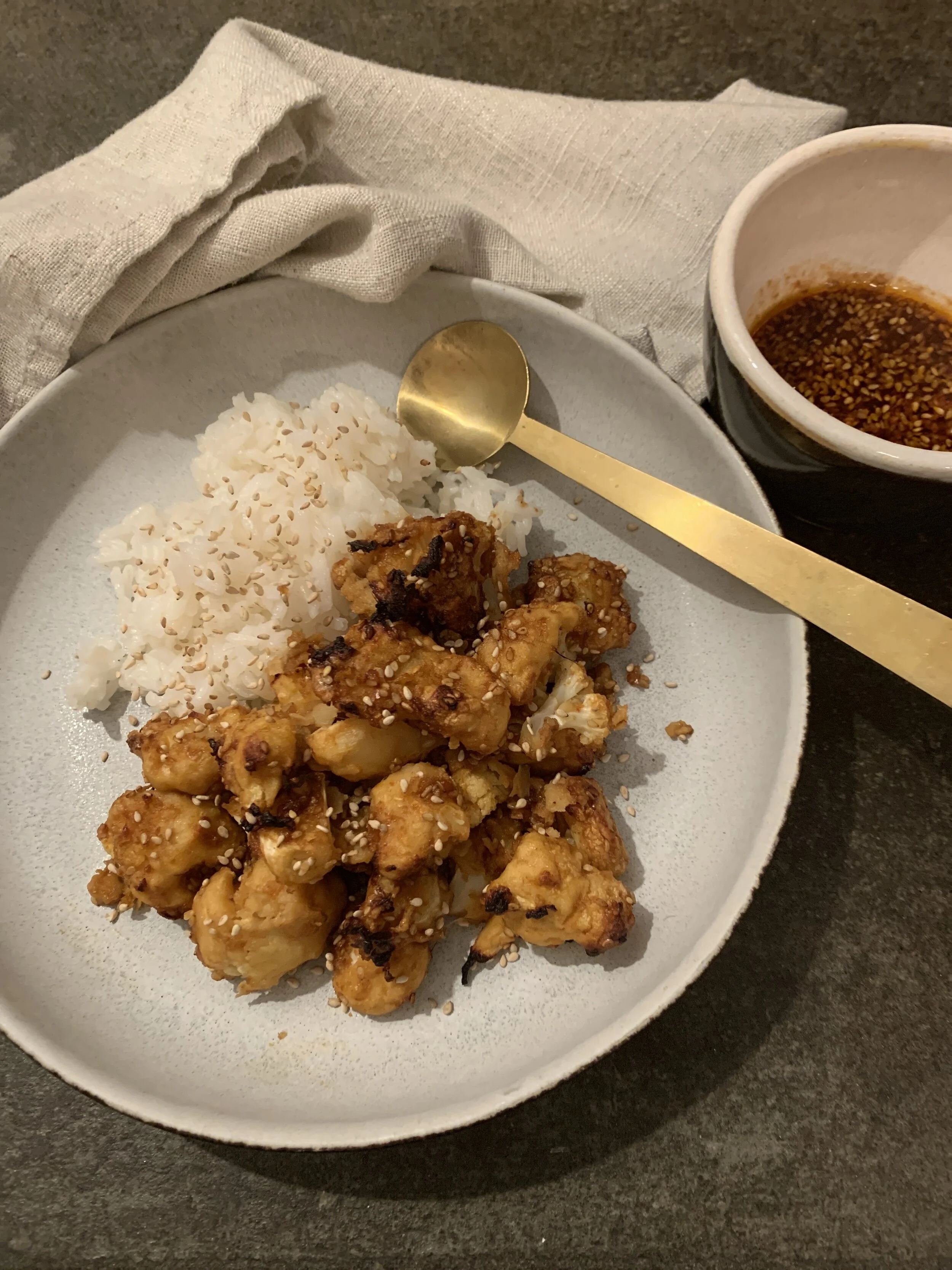 Sticky and Crispy Sesame Cauliflower