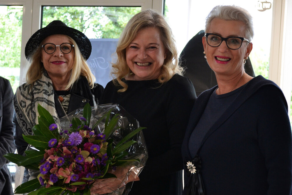 Vernissage_LydiaBoenisch_BusinesswomanDSC_0038.jpg