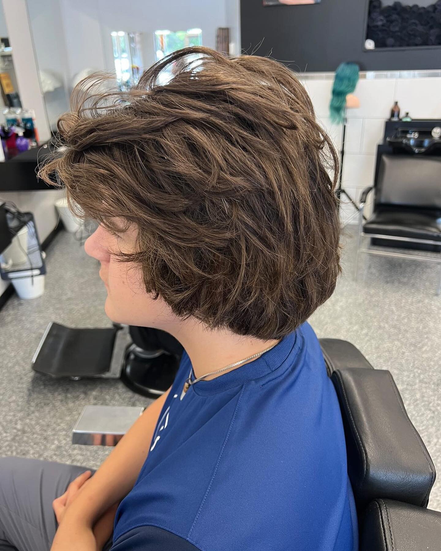 From Flow to Fresh

The ultimate hockey hair transformation. From overflowing hockey hair to one of the most popular haircuts right now. 

This hockey superstar rocked the iconic flow, but it was time for a change this summer. If you want a transform