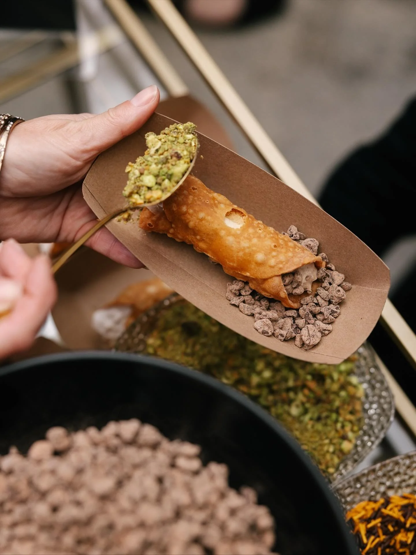 Falling in love with our cannoli cart featured in @redondobeachcitylifestyle magazine.
.
.
.
#CriticsChoiceCatering #Cannoli #DessertDreams