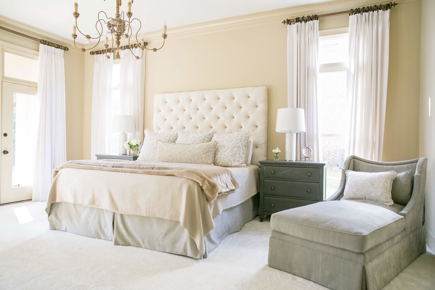 bedroom master bed carpet white bedroom master bed carpet white