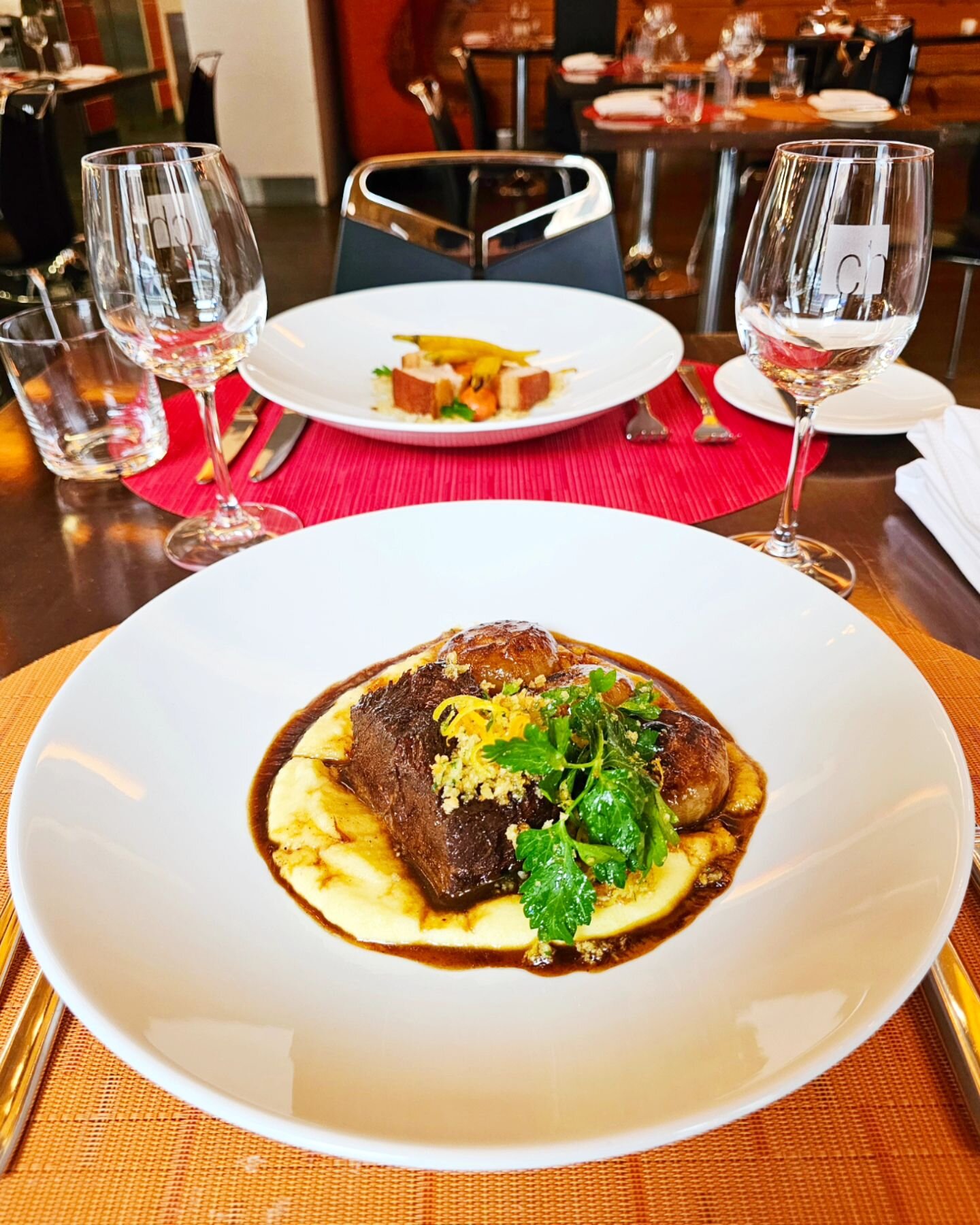 Braised Beef Cross Rib
~Fontina Polenta, Roasted Cipollini Onions, Gremolata

To learn more and see our full menu, check out our website:
www.thechefshouse.com/restaurant
.
.
.
.
.
.
.
.
.
.
#thechefshouse #georgebrowncollege #gbcchca #chefschool #cu