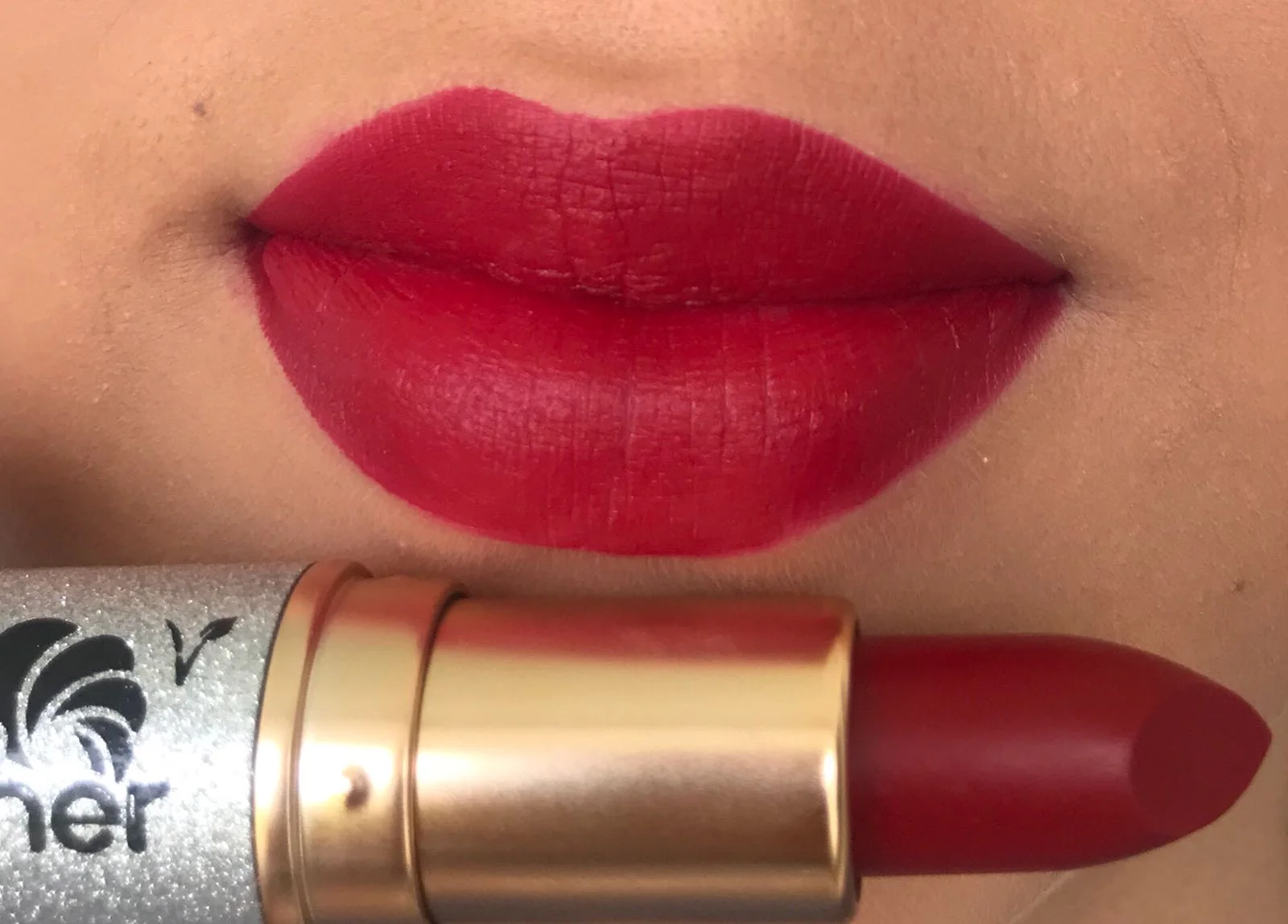 Kikas Make up Lips.jpeg
