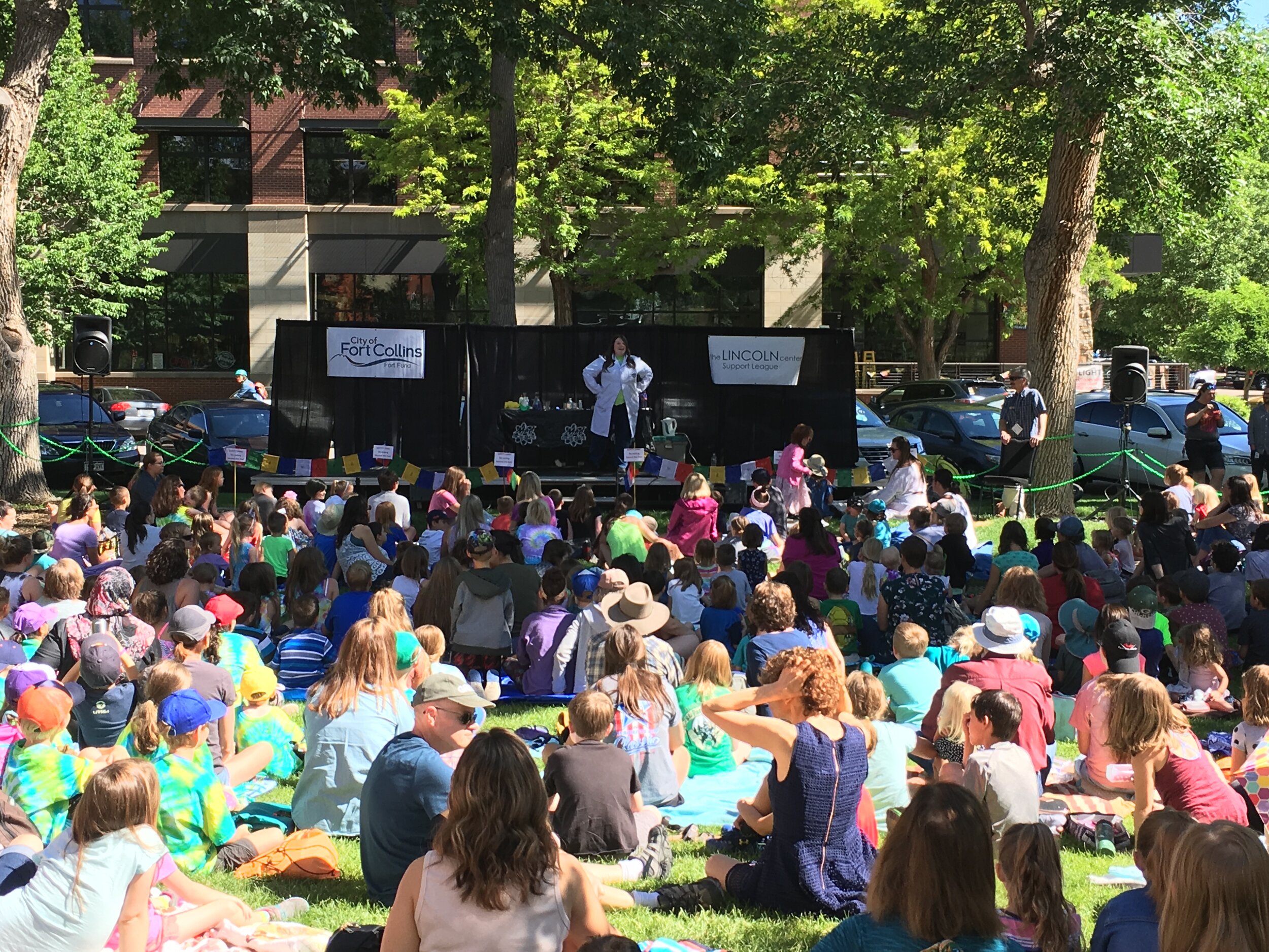 Science on the LC lawn.JPG