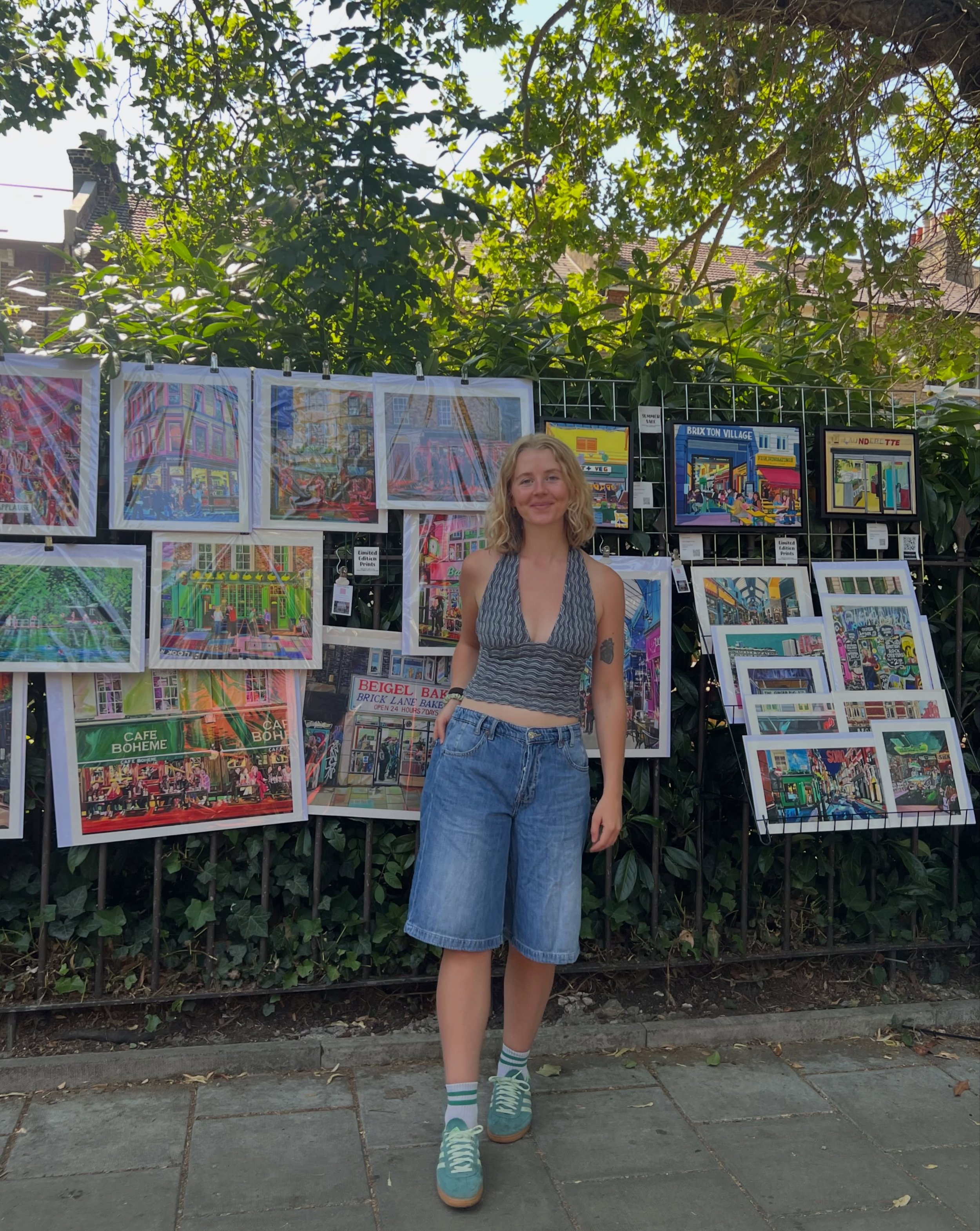 What a beautiful day to come and enjoy some art! 🌞 

You can find me and 120 other artists at @urbanartbrixton all weekend 10am-6pm

I have loads of limited edition prints to browse &amp; some new small original paintings available

📍 Josephine Ave