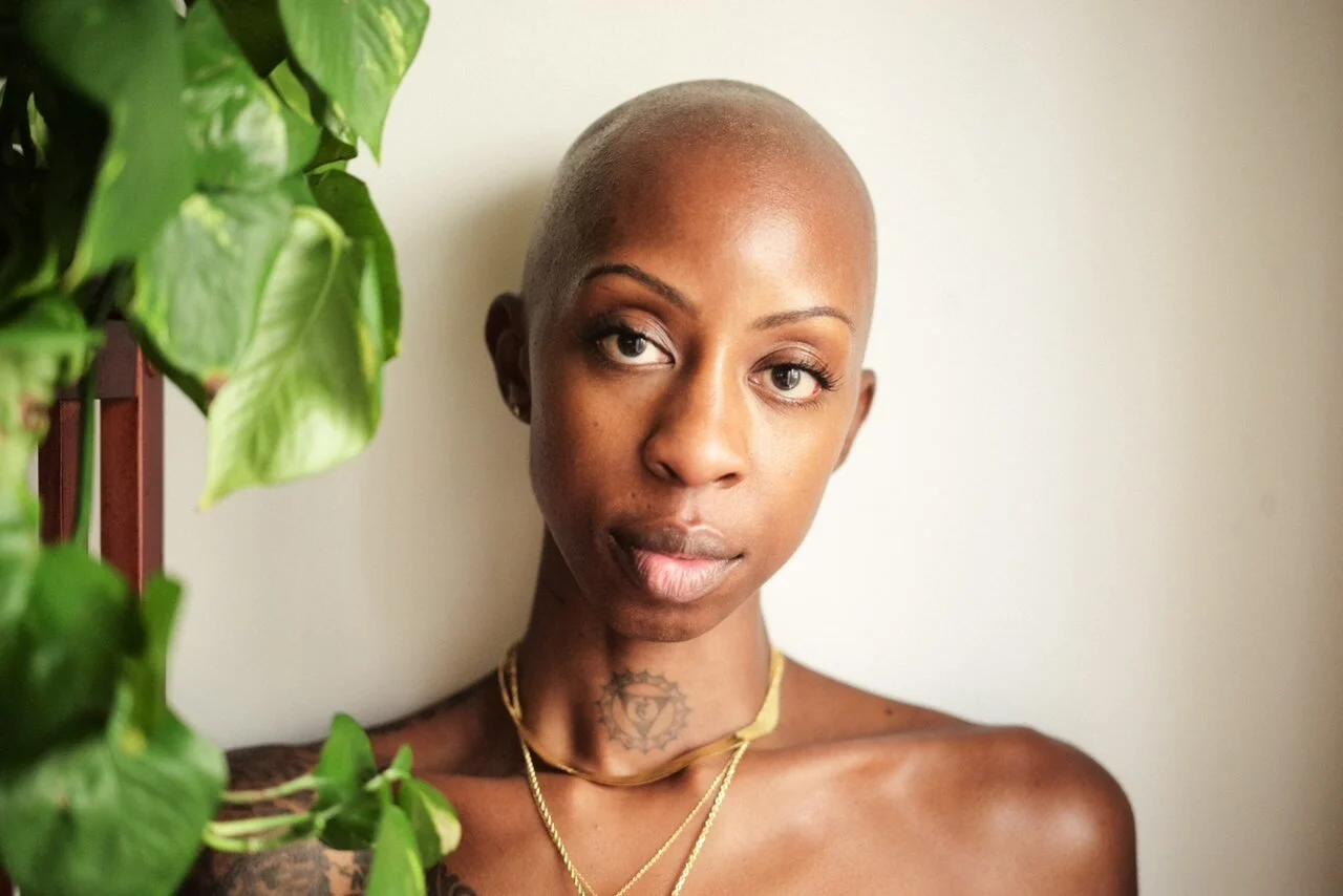 (In)Visible Portraits