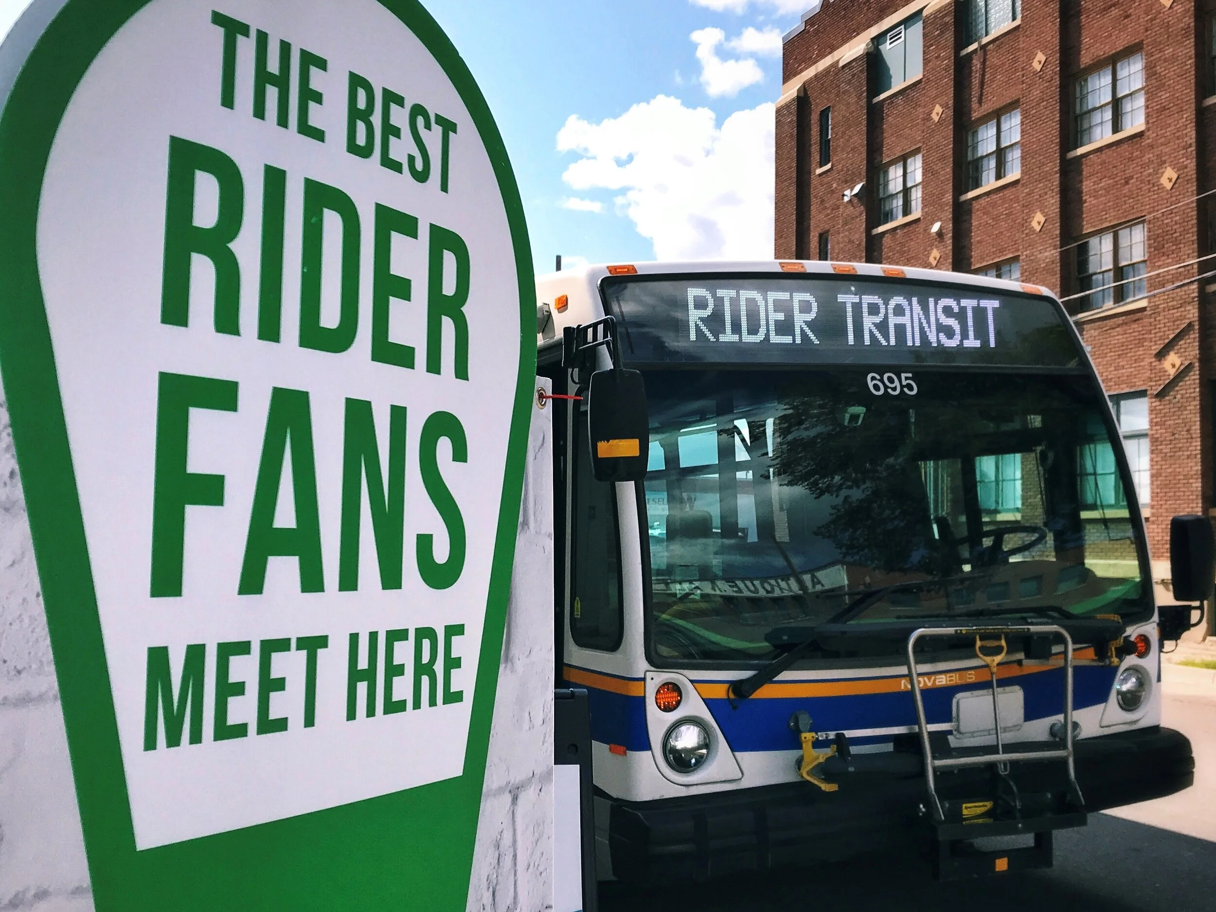 Stadium Shuttle / Rider Transit