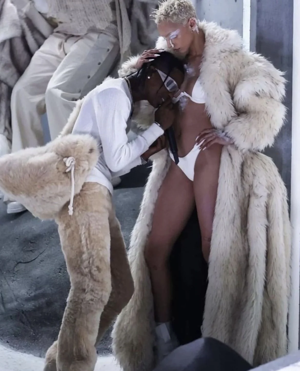 TRAVIS SCOTT- MAFIA (2022 BILLBOARD MUSIC AWARDS) (Copy)