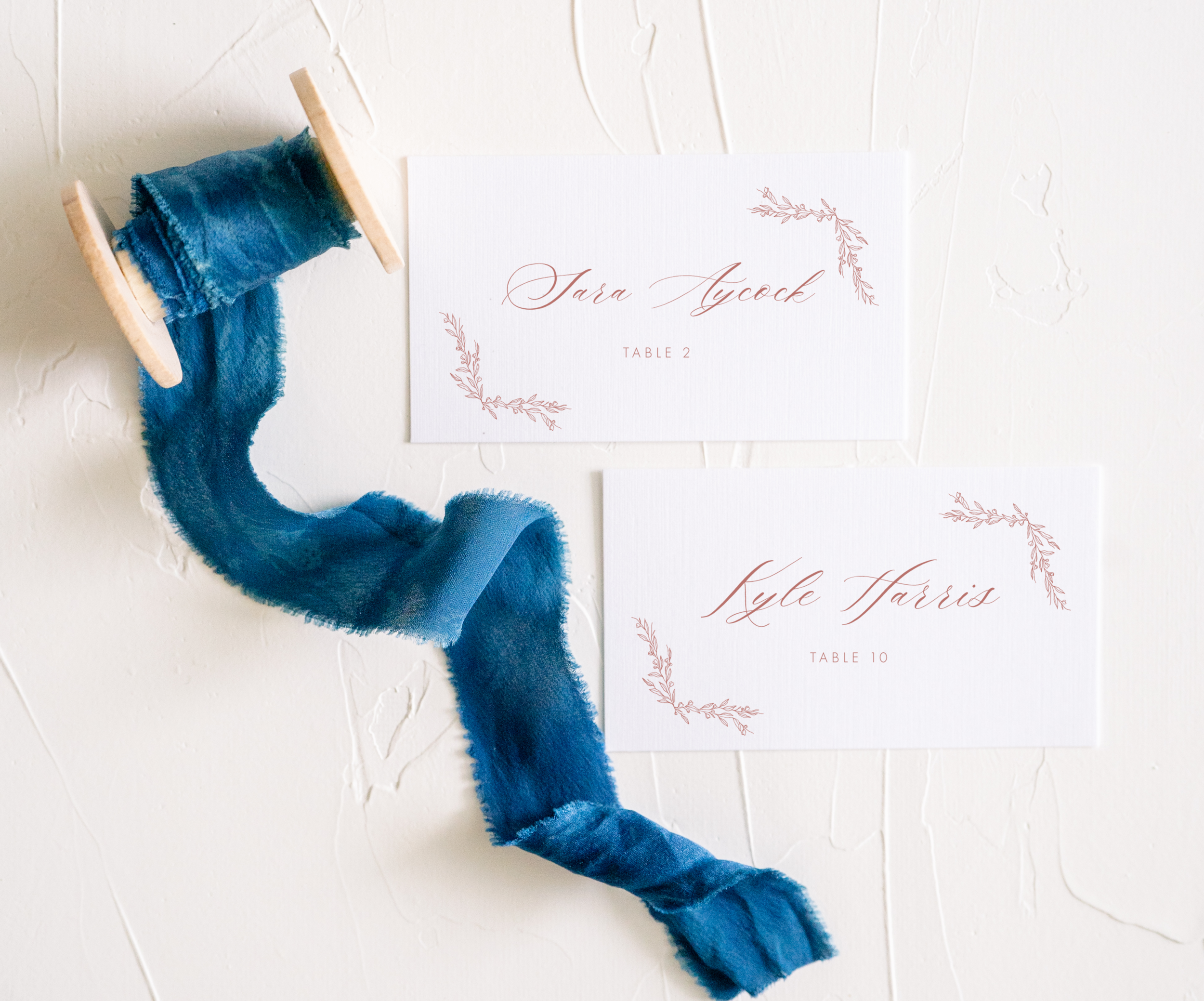 olivia place cards.png