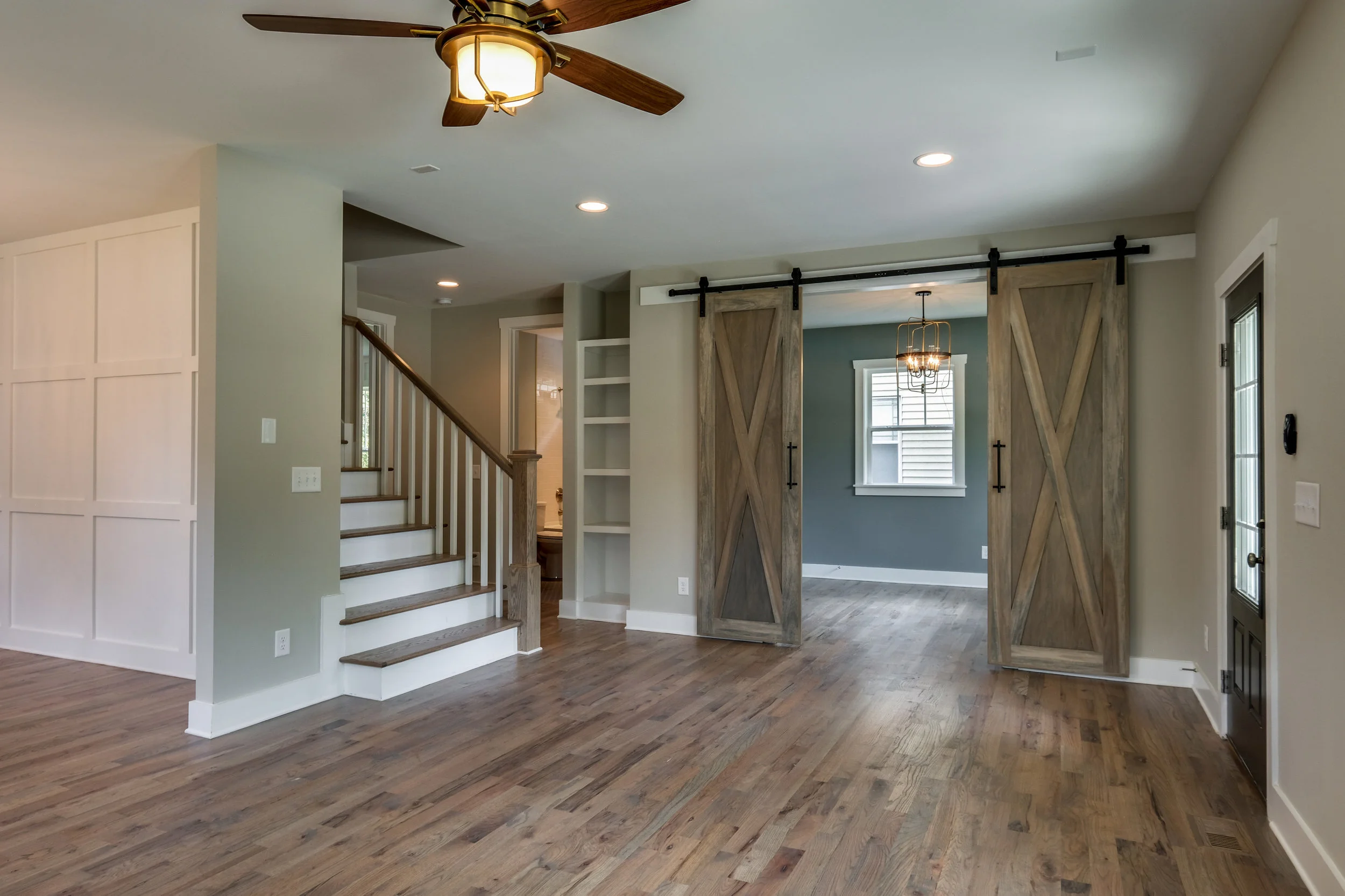 LivingRoom1.jpg