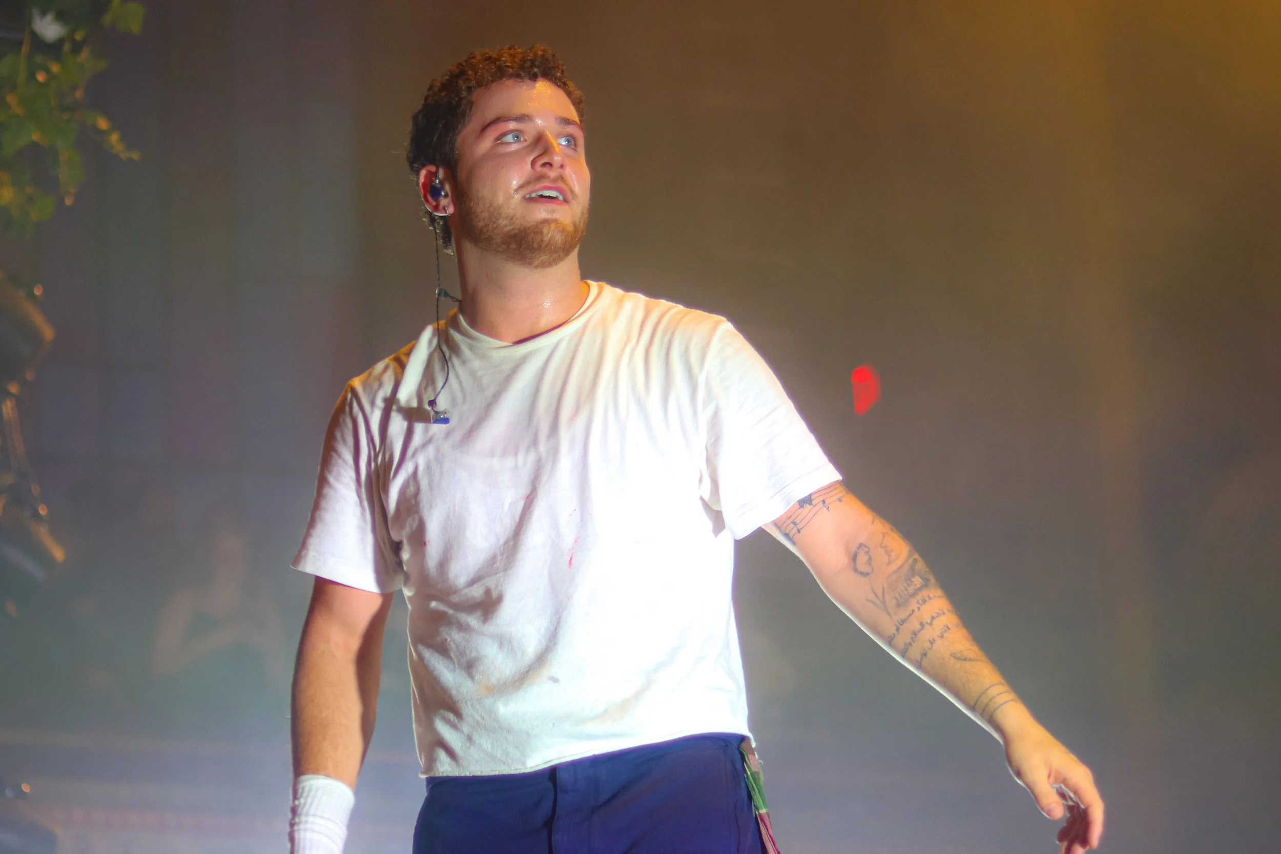 Photo Galleries: Bazzi