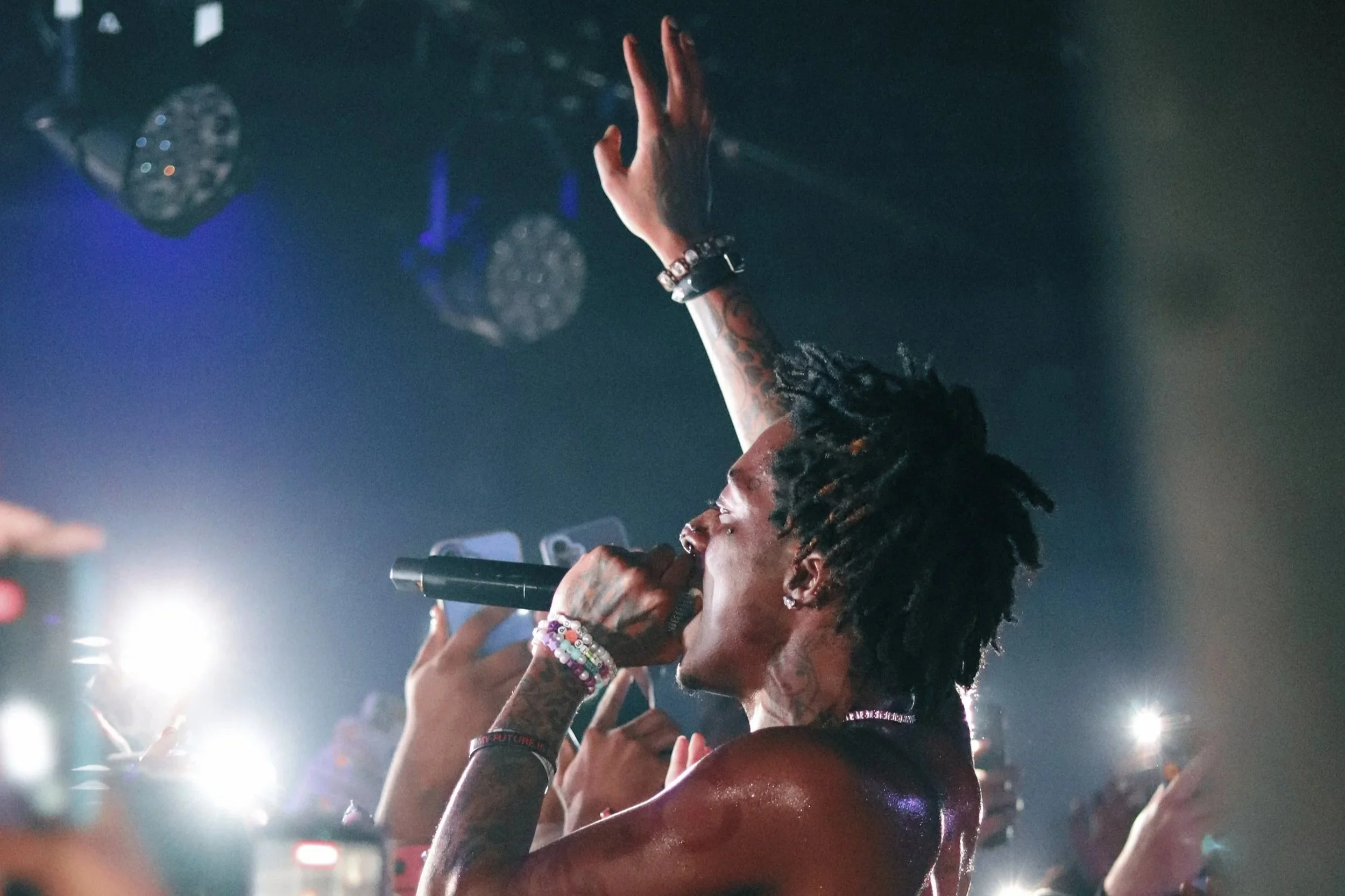 Photo Galleries: skaiwater