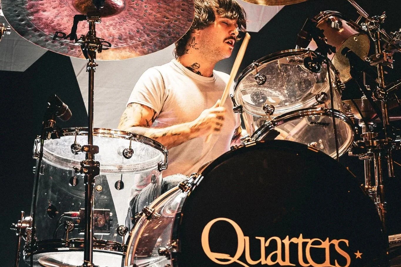 Photo Galleries: Quarters