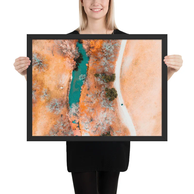 mockup_Person_Person_18x24_Black.jpg