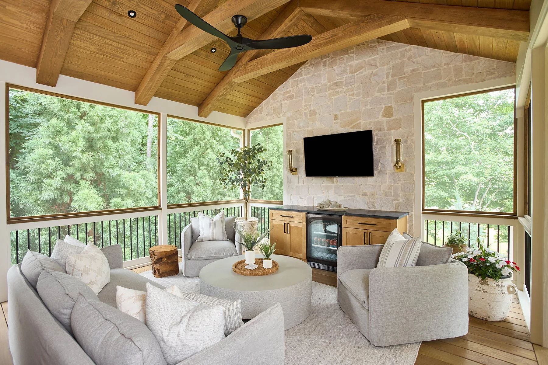 0006_Sears_MeadowBrookPorch_1F6A3123_R_PS_4x6.jpg