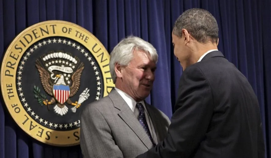 Former White House legal counsel Greg Craig compares Trump's impeachment defense to Clinton's and Jim Dunnam breaks down Trump's legal defense team member Ken Starr
