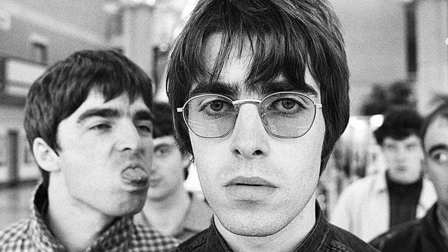 ICYMI last week's episode was (What's the Story) Morning Glory? by Oasis! Link in bio.

#oasis #whatsthestorymorningglory #the500podcast