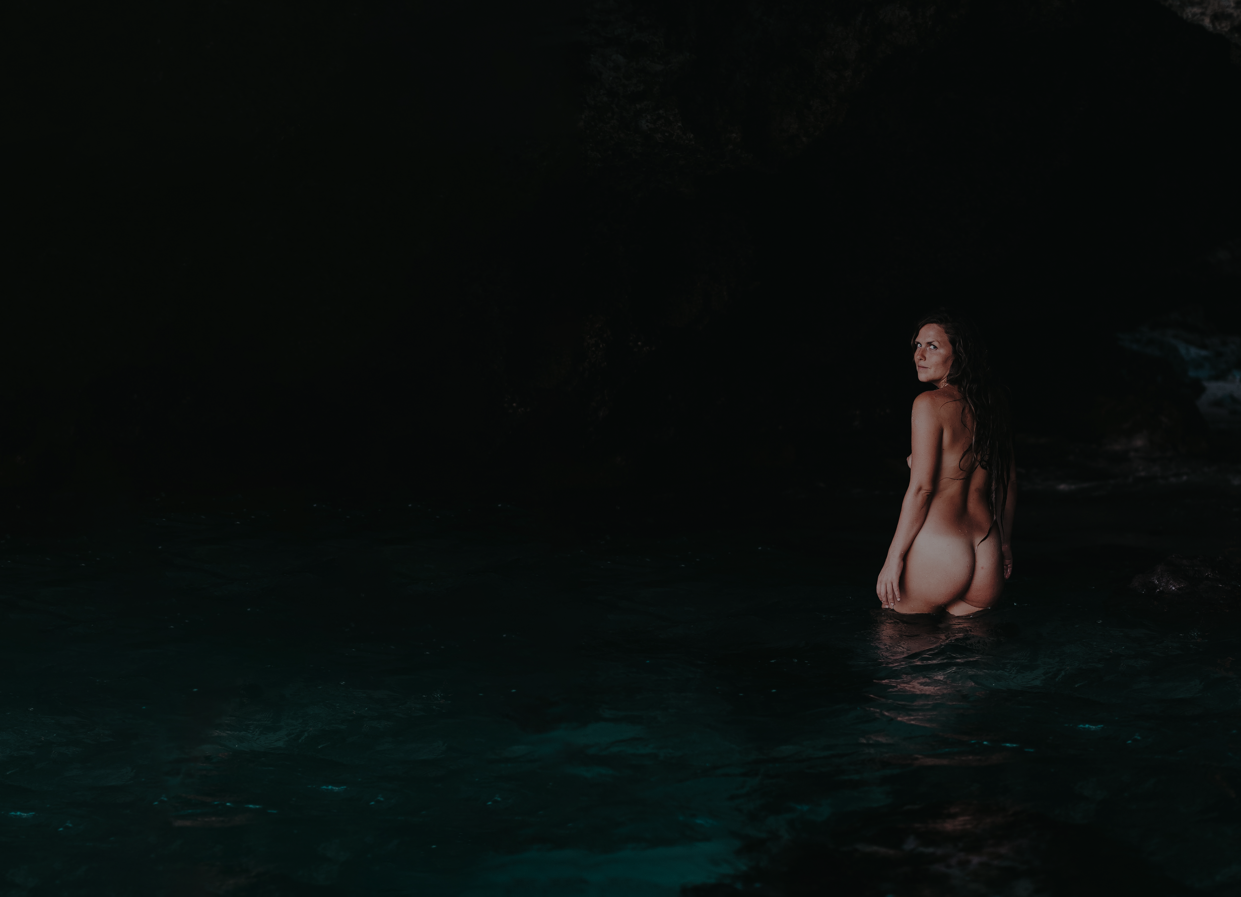 QU background img header.png