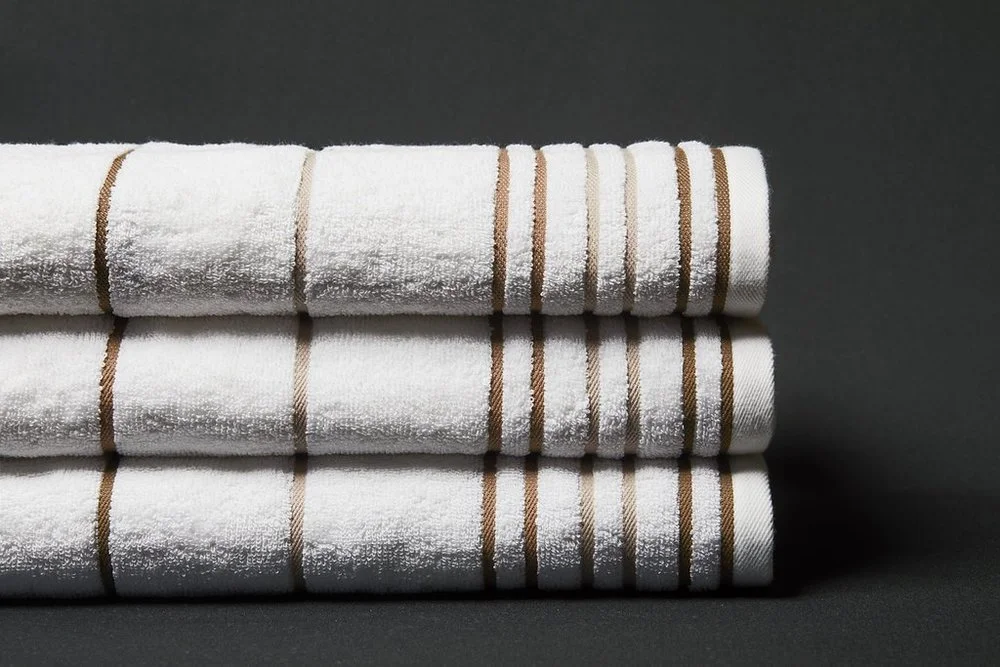 hotel-pool-towels-Stripe-brown
