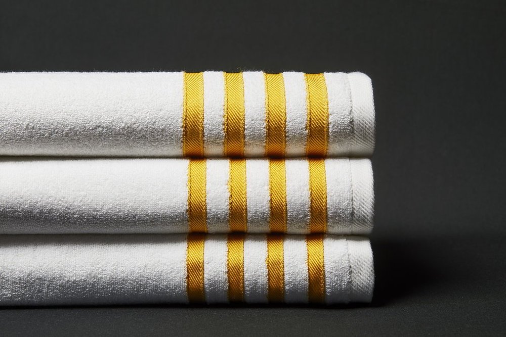 hotel-pool-towels-Stripe-ss