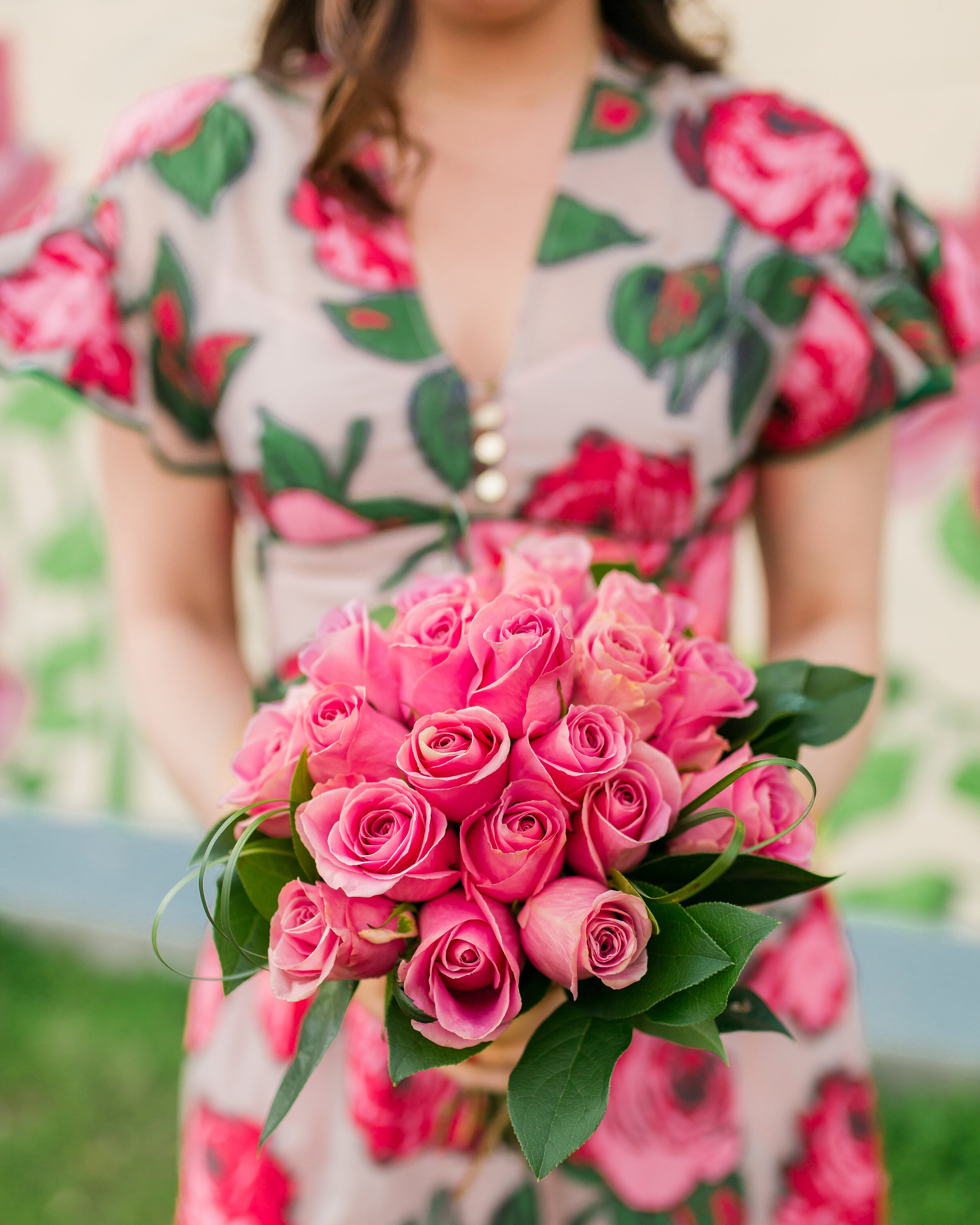 ChristinaBestPhotography_Dressed_to_Match_Michelle_roses-7.jpg